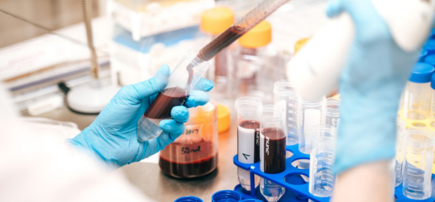 Léčba hemofilie je vysoce nákladná, ale cena života je ještě vyšší